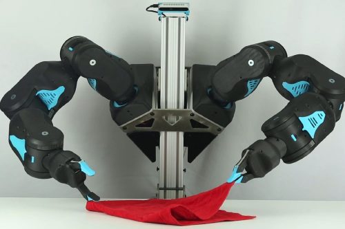 Robot arm_folding_towel (2021_02_03 12_47_24 UTC)